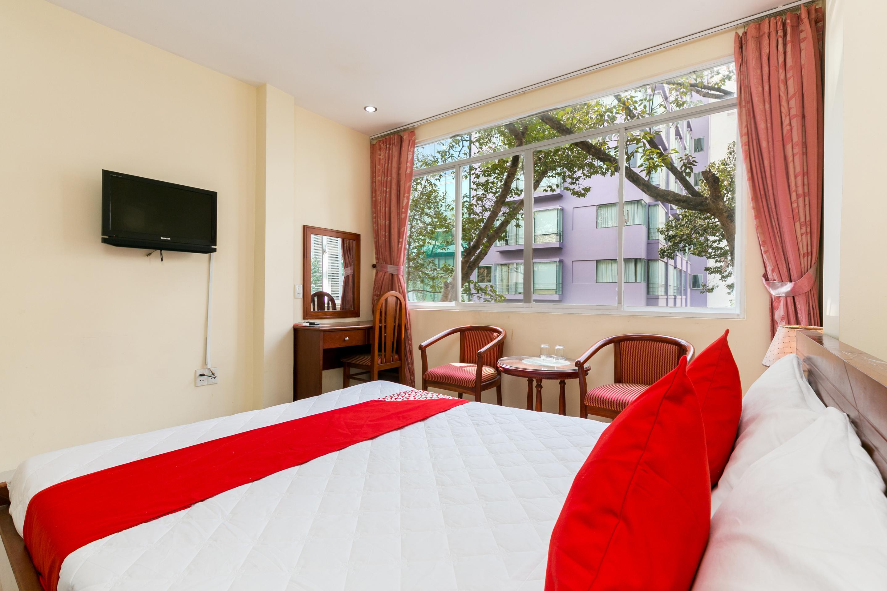 Oyo 422 Nguyen Thanh Hotel Хошимин Екстериор снимка