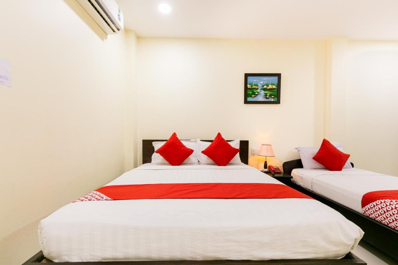 Oyo 422 Nguyen Thanh Hotel Хошимин Екстериор снимка